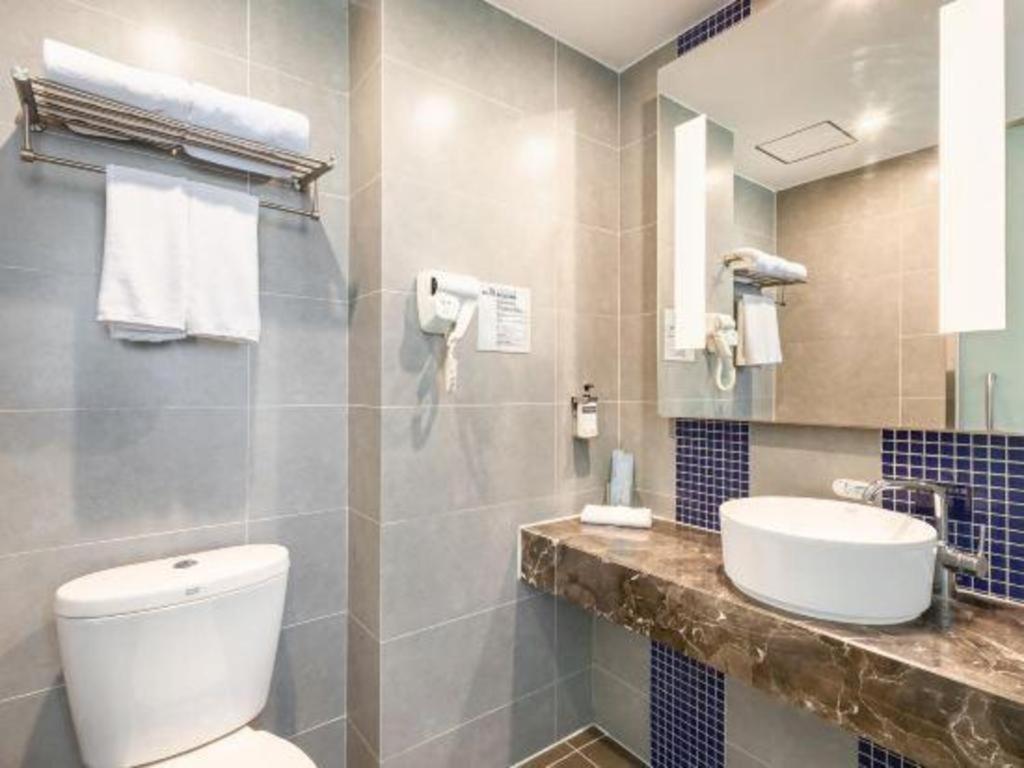 Holiday Inn Express Zhangye By Ihg Exterior foto
